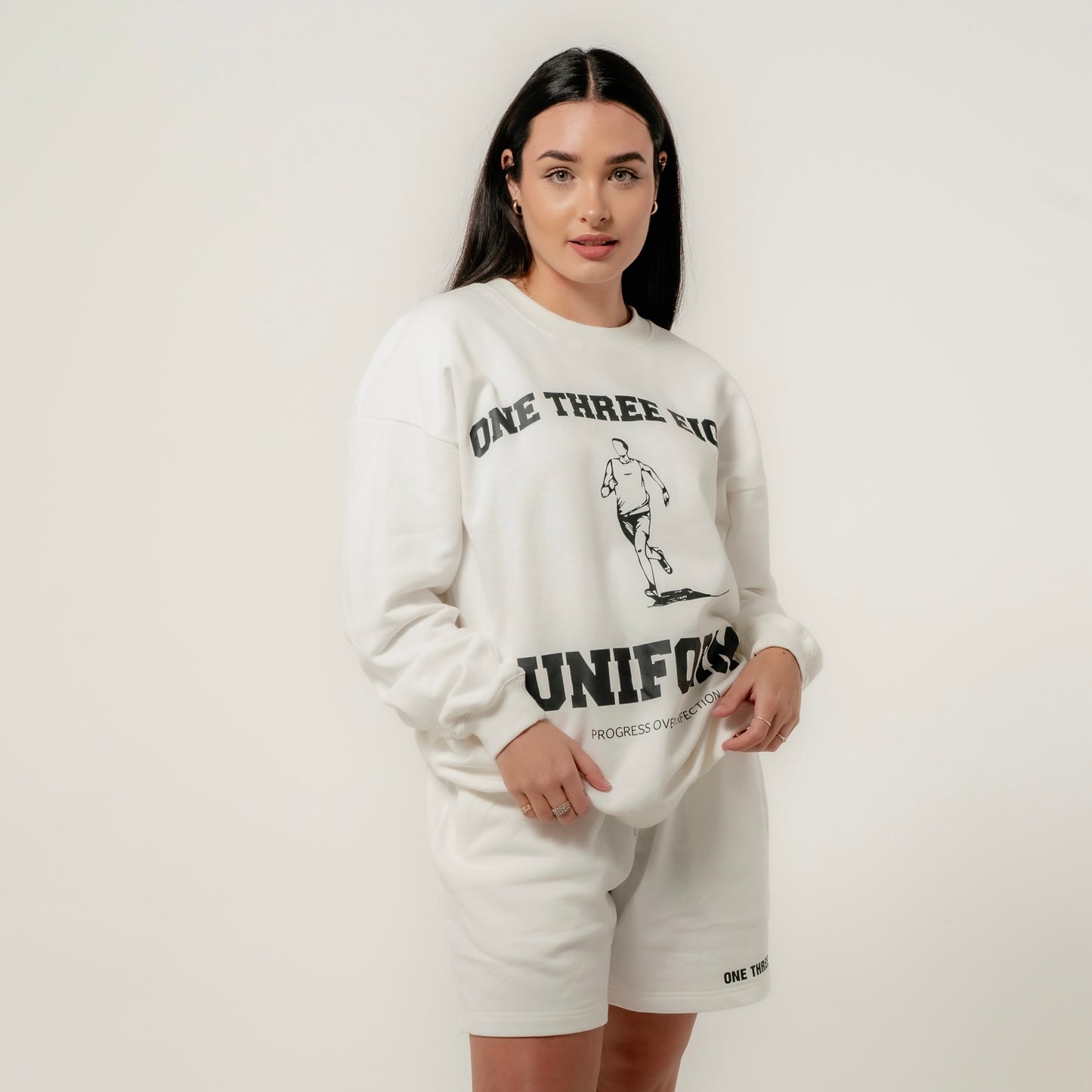 UNIFORM COLLEGE CREW - OFF WHITE